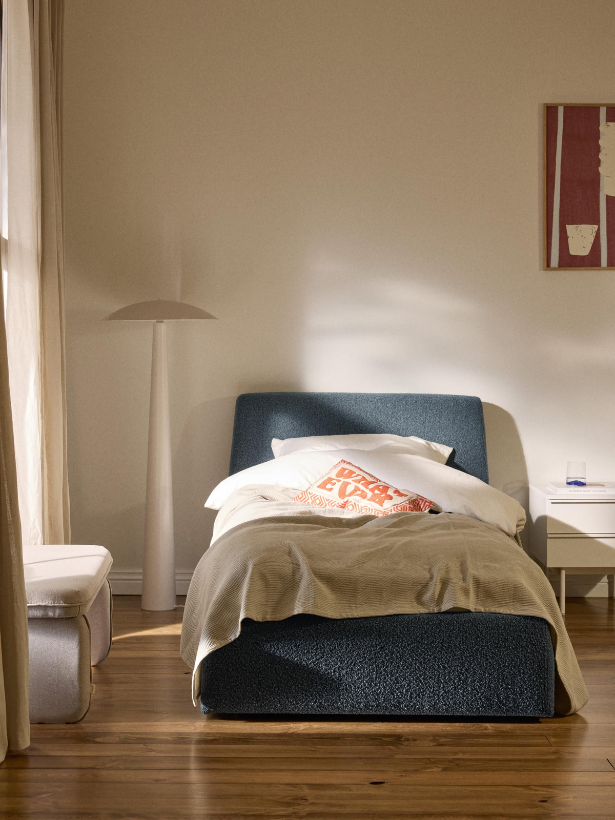 Cloud Bouclé-Single Bed — Mushroom