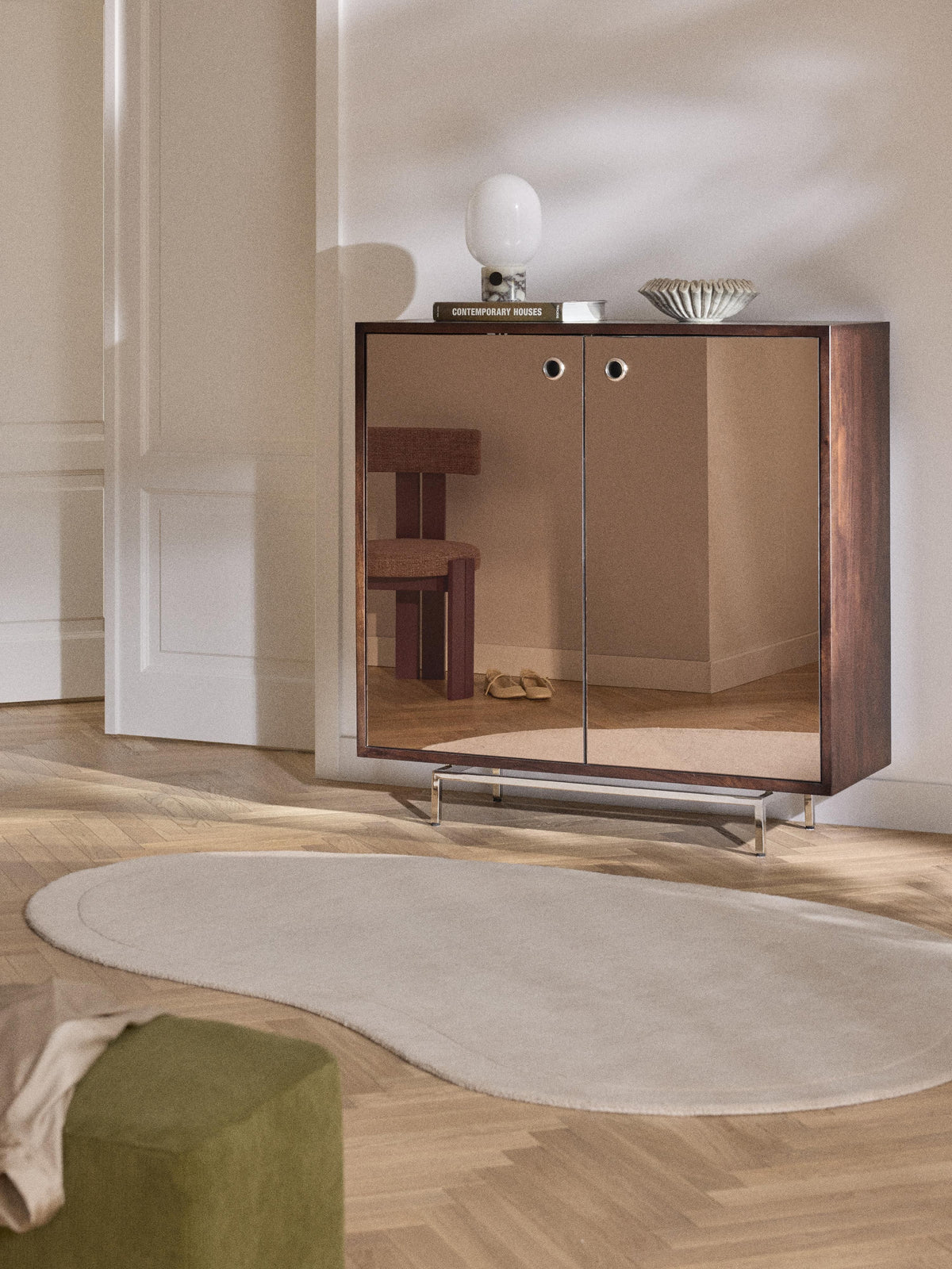Scarlett Highboard with Mirrored Glass Doors