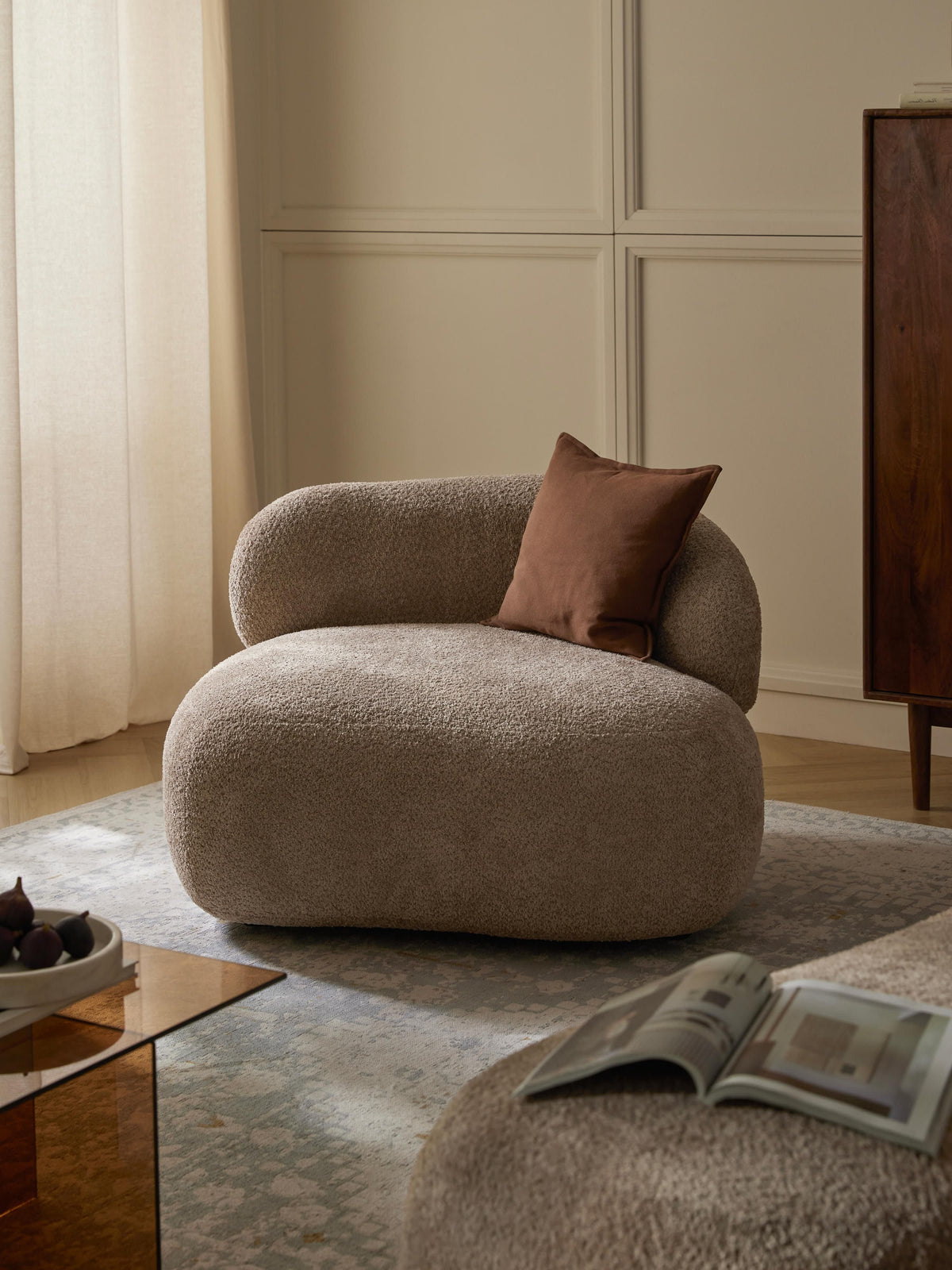 Alba Lounge Chair in Teddy Bouclé — Warm Grey