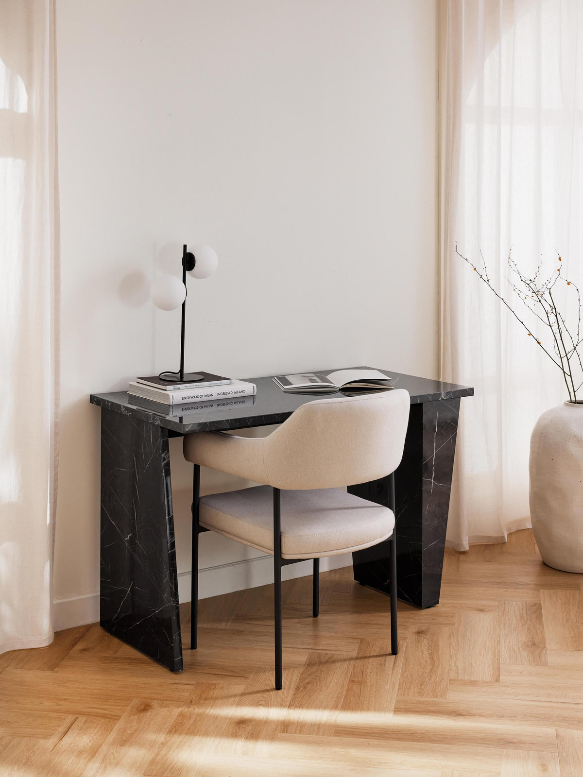 Liam Desk in Marble-Look